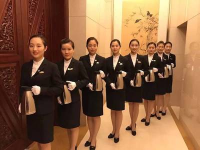 河南省黃河迎賓館VIP會議與客房服務(wù)骨干培訓(xùn)班暨展覽展示服務(wù)專項(xiàng)研修正式開班